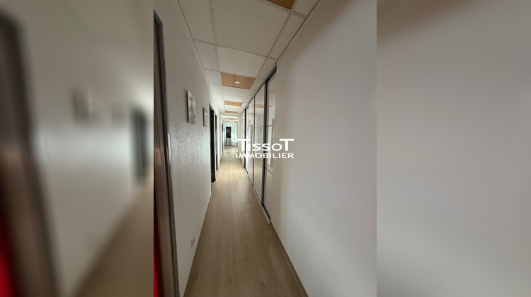 Ma-Cabane - Vente Divers Nîmes, 143 m²