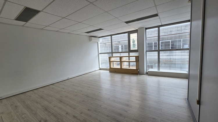 Ma-Cabane - Vente Divers Nîmes, 127 m²