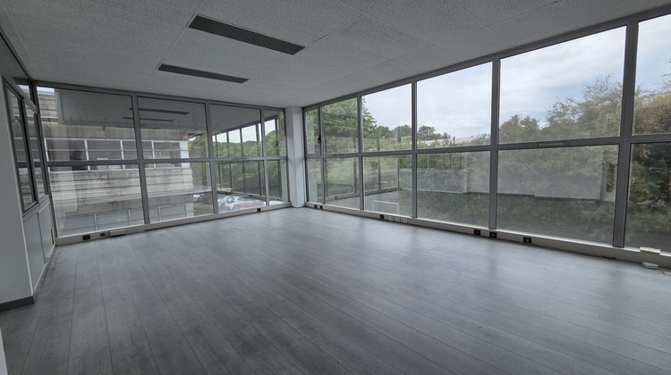 Ma-Cabane - Vente Divers Nîmes, 127 m²