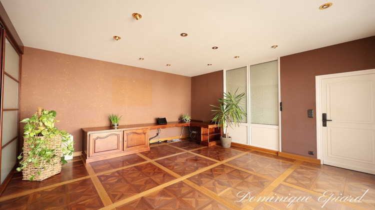 Ma-Cabane - Vente Divers NIORT, 2111 m²