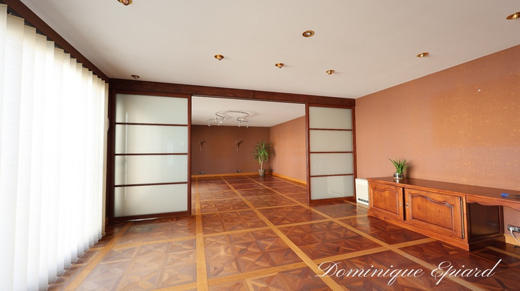 Ma-Cabane - Vente Divers NIORT, 2111 m²