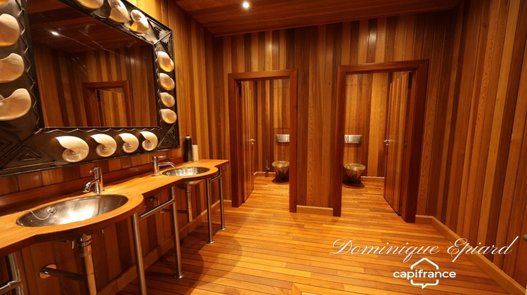 Ma-Cabane - Vente Divers NIORT, 2111 m²