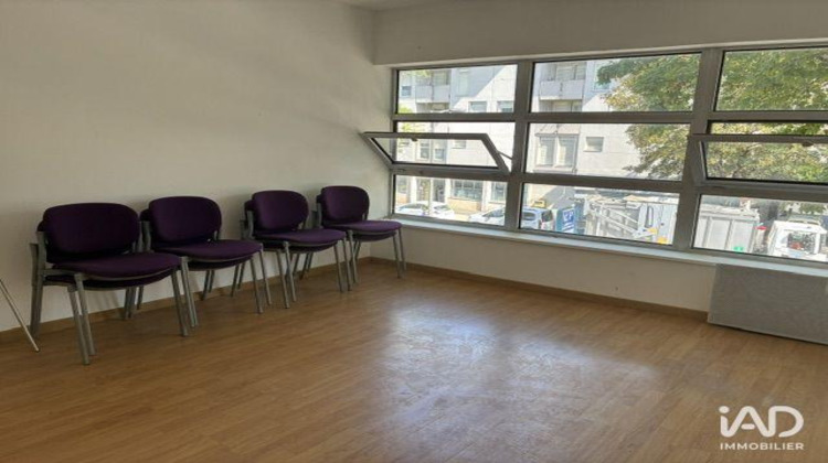Ma-Cabane - Vente Divers Noisiel, 104 m²