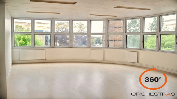 Ma-Cabane - Vente Divers Noisy-le-Grand, 90 m²