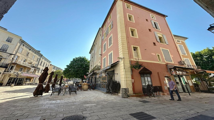 Ma-Cabane - Vente Divers ORANGE, 218 m²