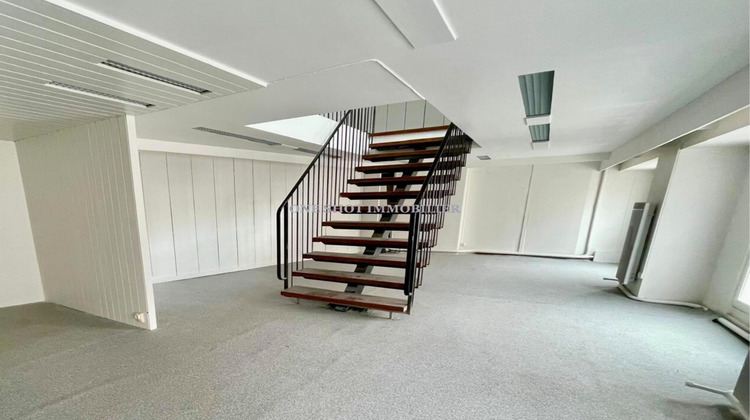 Ma-Cabane - Vente Divers Orléans, 147 m²