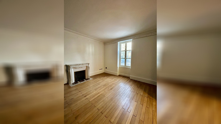 Ma-Cabane - Vente Divers Orléans, 195 m²