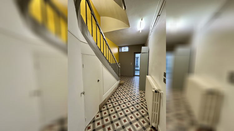 Ma-Cabane - Vente Divers Orléans, 195 m²