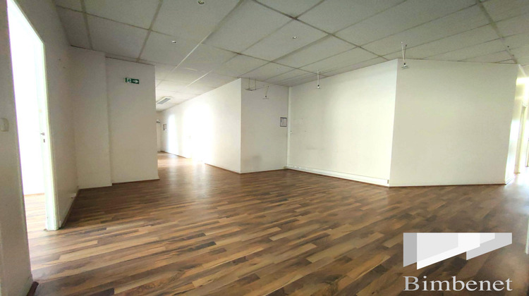 Ma-Cabane - Vente Divers Orléans, 246 m²