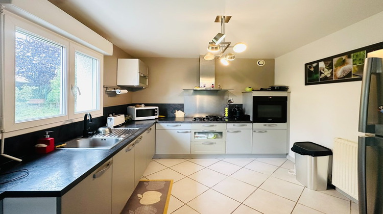 Ma-Cabane - Vente Divers OYONNAX, 122 m²