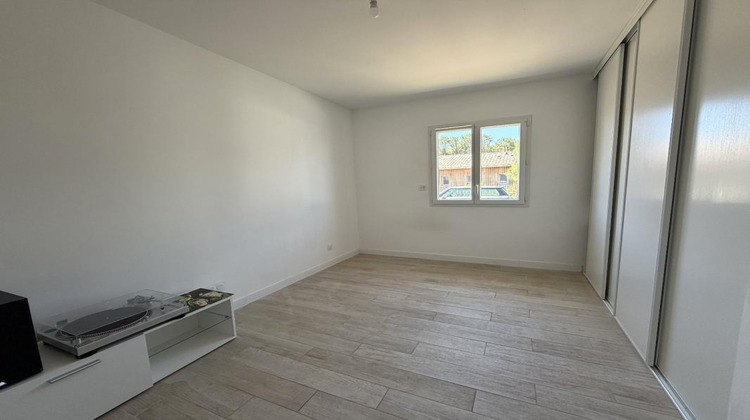 Ma-Cabane - Vente Divers PARENTIS EN BORN, 90 m²