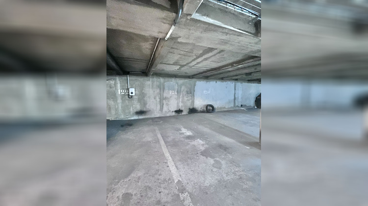 Ma-Cabane - Vente Divers PARIS 10, 0 m²