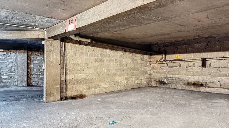 Ma-Cabane - Vente Divers PARIS 11, 10 m²