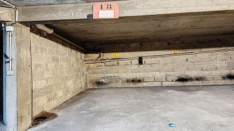 Ma-Cabane - Vente Divers PARIS 11, 10 m²