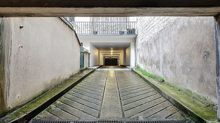 Ma-Cabane - Vente Divers PARIS 11, 10 m²