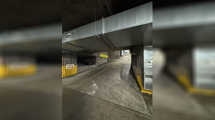 Ma-Cabane - Vente Divers PARIS 14, 24 m²