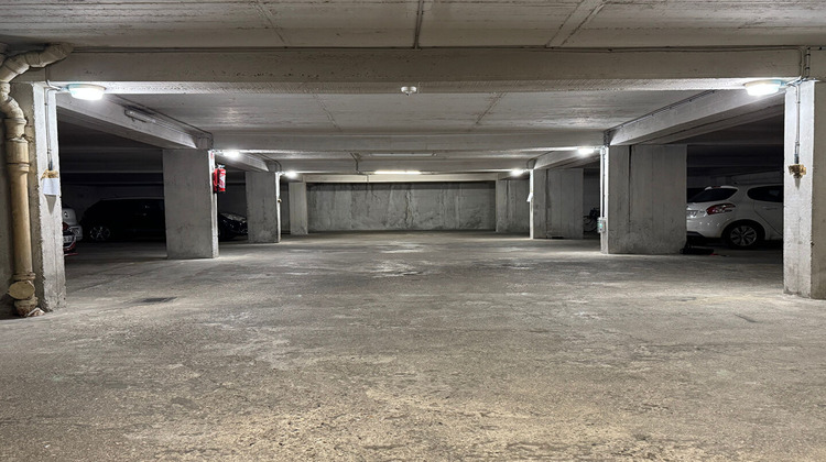 Ma-Cabane - Vente Divers PARIS 15, 15 m²