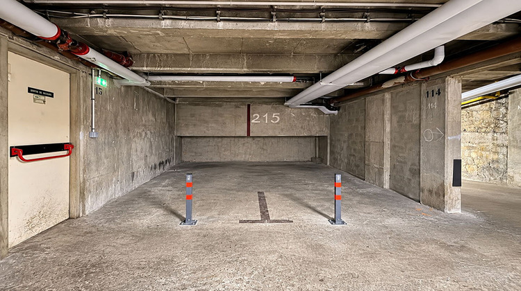 Ma-Cabane - Vente Divers PARIS 16, 21 m²