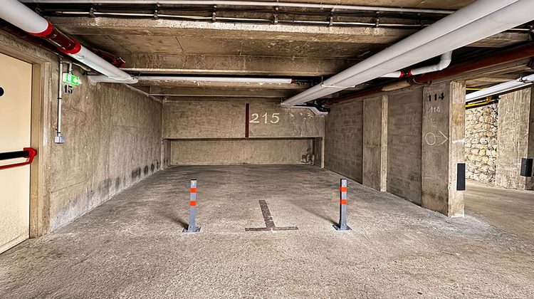 Ma-Cabane - Vente Divers PARIS 16, 21 m²