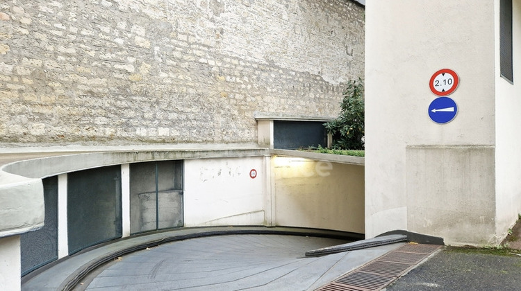 Ma-Cabane - Vente Divers PARIS 17EME ARRONDISSEMENT, 14 m²