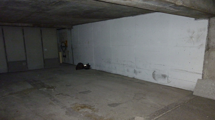 Ma-Cabane - Vente Divers PARIS 18, 23 m²