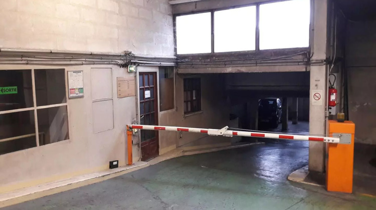 Ma-Cabane - Vente Divers PARIS 18, 9 m²