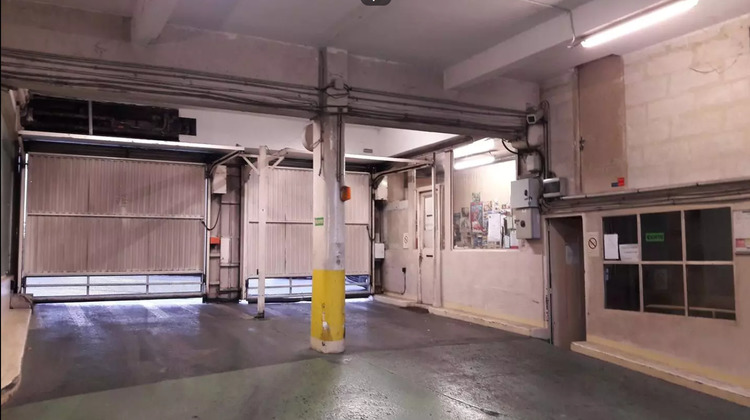 Ma-Cabane - Vente Divers PARIS 18, 9 m²