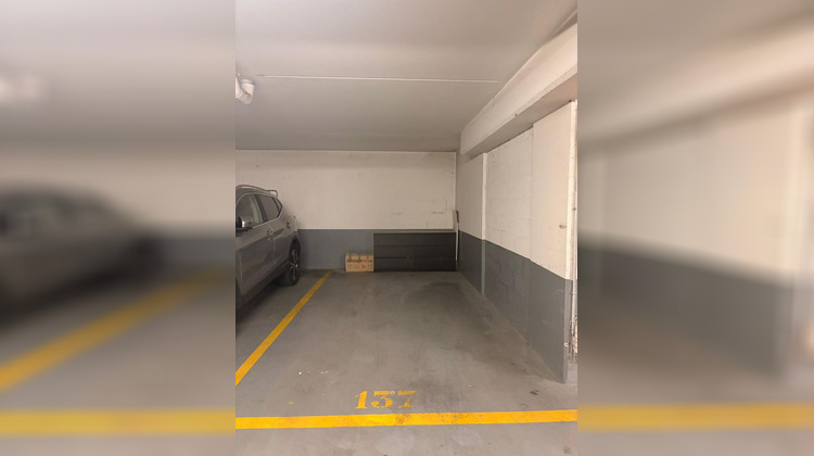 Ma-Cabane - Vente Divers PARIS 18, 0 m²