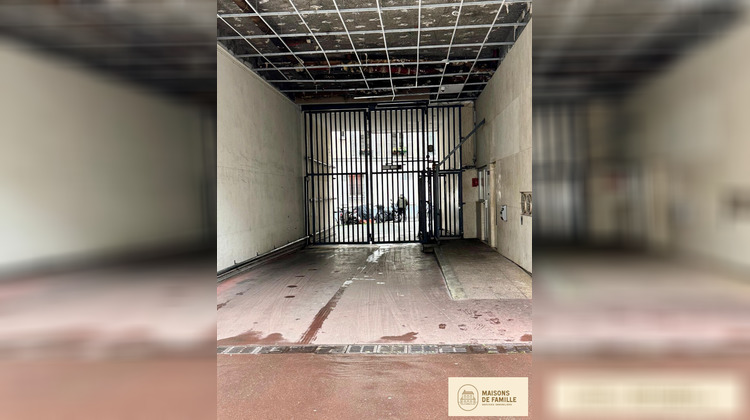 Ma-Cabane - Vente Divers PARIS 18, 11 m²