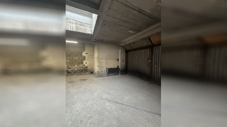 Ma-Cabane - Vente Divers PARIS 18, 10 m²