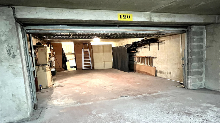 Ma-Cabane - Vente Divers PARIS 18, 34 m²