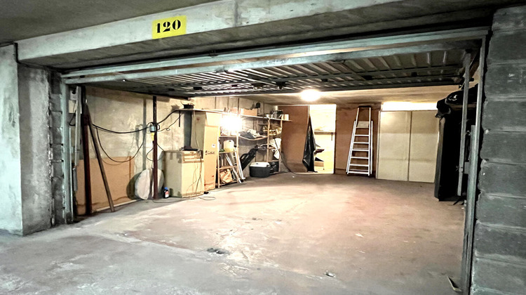 Ma-Cabane - Vente Divers PARIS 18, 34 m²