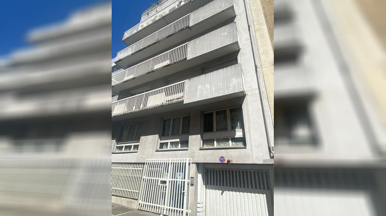 Ma-Cabane - Vente Divers PARIS 20, 0 m²