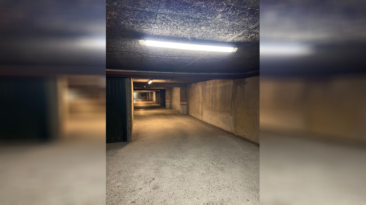 Ma-Cabane - Vente Divers PARIS 20, 0 m²