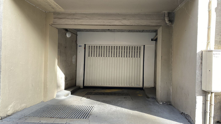 Ma-Cabane - Vente Divers PARIS 20, 10 m²