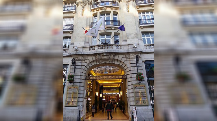 Ma-Cabane - Vente Divers Paris, 56 m²