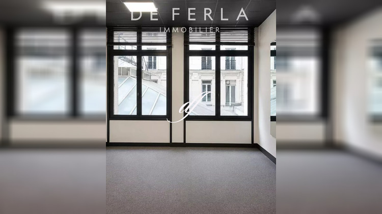 Ma-Cabane - Vente Divers Paris, 56 m²