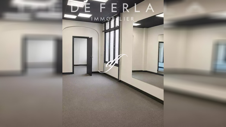 Ma-Cabane - Vente Divers Paris, 56 m²