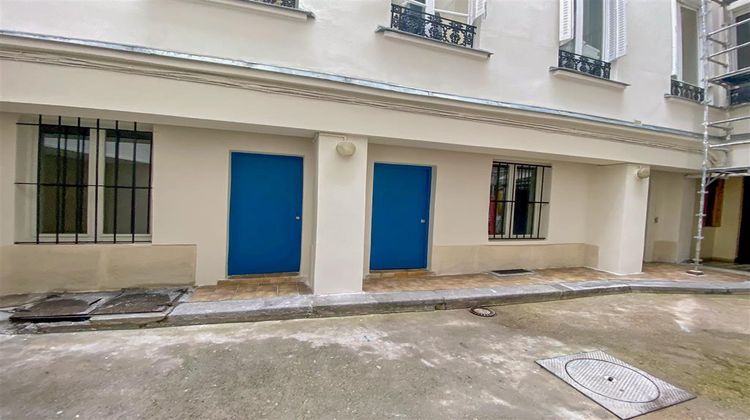 Ma-Cabane - Vente Divers PARIS, 60 m²