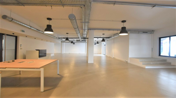 Ma-Cabane - Vente Divers PARIS, 220 m²