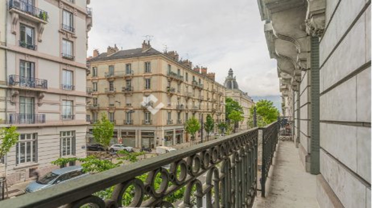 Ma-Cabane - Vente Divers Paris, 350 m²