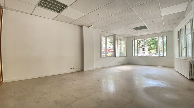 Ma-Cabane - Vente Divers Paris, 167 m²