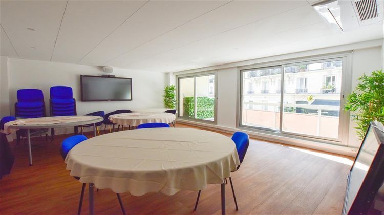 Ma-Cabane - Vente Divers PARIS, 162 m²