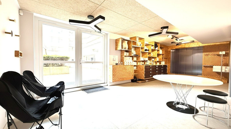 Ma-Cabane - Vente Divers PARIS, 206 m²