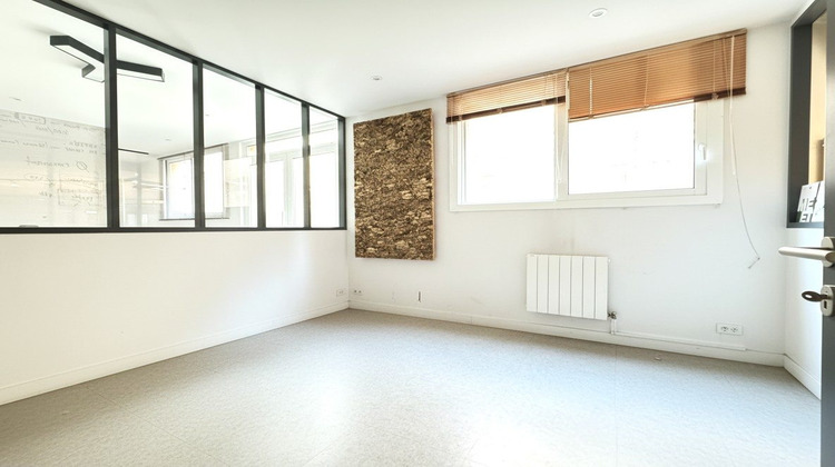 Ma-Cabane - Vente Divers PARIS, 73 m²