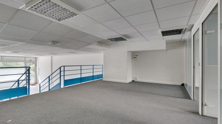 Ma-Cabane - Vente Divers PARIS, 157 m²