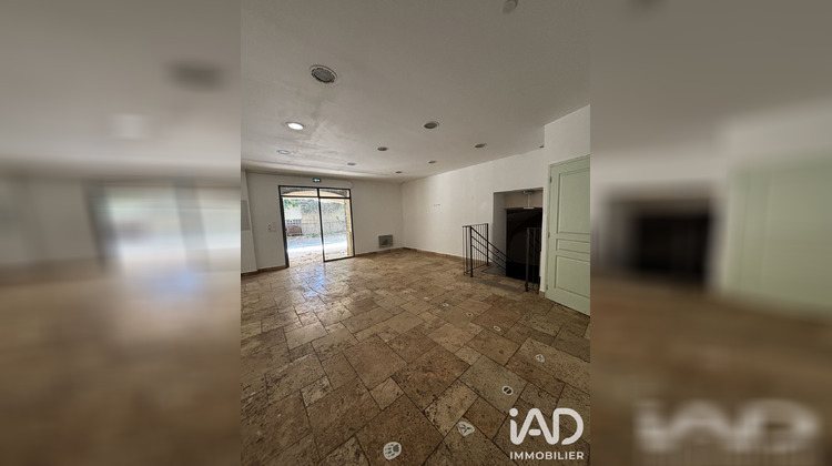 Ma-Cabane - Vente Divers Pélissanne, 300 m²