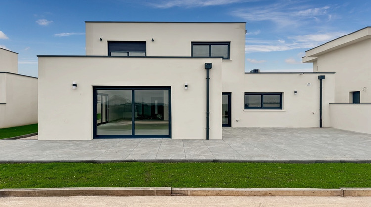 Ma-Cabane - Vente Divers PERRIGNY LES DIJON, 144 m²