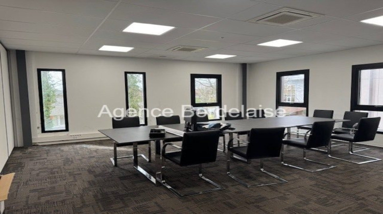 Ma-Cabane - Vente Divers Pessac, 2500 m²