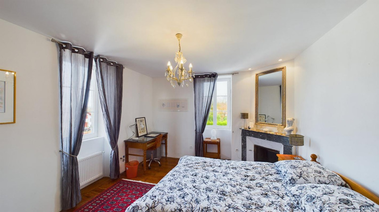 Ma-Cabane - Vente Divers PEYREHORADE, 219 m²